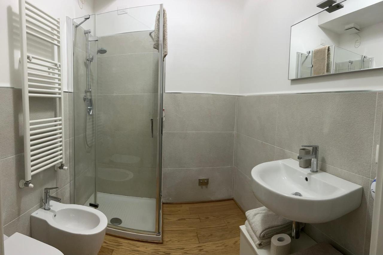 La Casina Apartment ลาสเปเซีย ภายนอก รูปภาพ