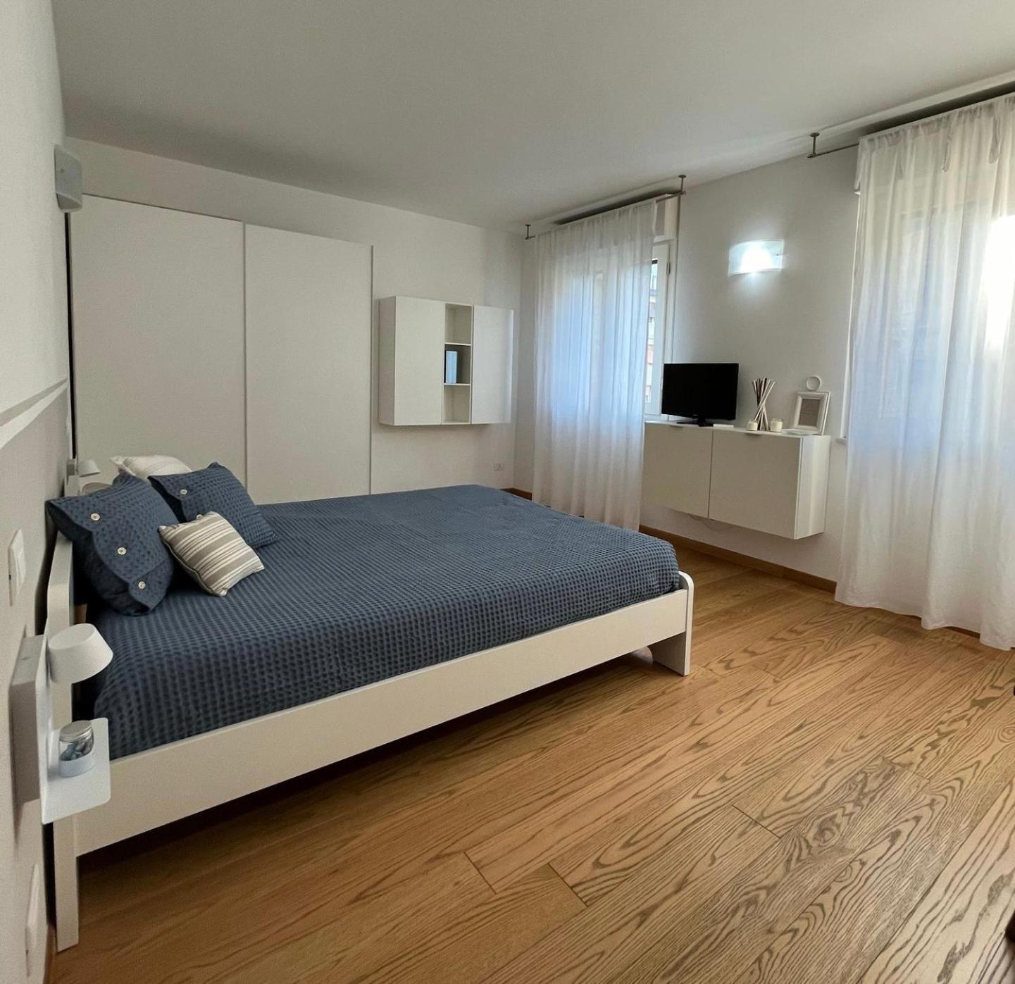 La Casina Apartment ลาสเปเซีย ภายนอก รูปภาพ
